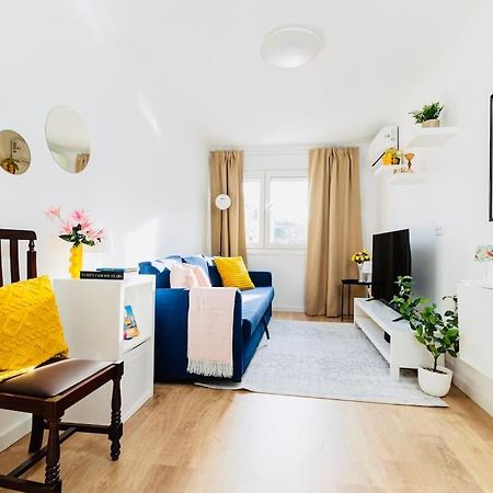 Modern 3 Bedroom Flat In Lisbon Exterior photo